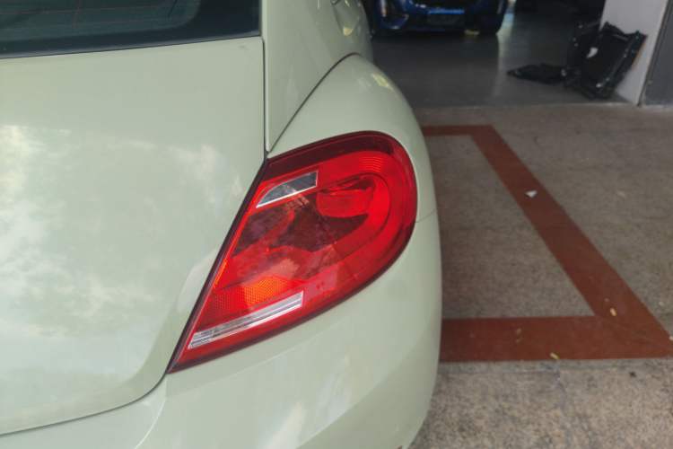 Used Volkswagen Beetle 2014 1.2TSI Fashion Edition Right Rear Taillight