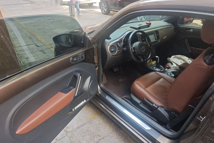 Used Volkswagen Beetle 2014 1.2TSI Fashion Edition Driver Seat