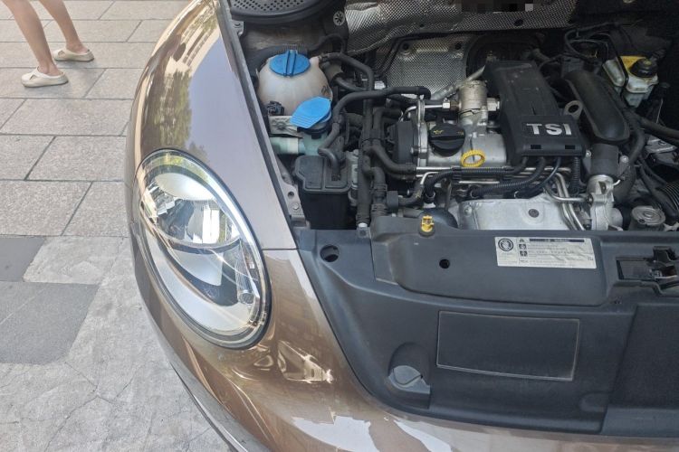 Used Volkswagen Beetle 2014 1.2TSI Fashion Edition Engine Bay Right