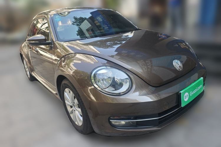 Used Volkswagen Beetle 2014 1.2TSI Fashion Edition Front Right 45 Deg