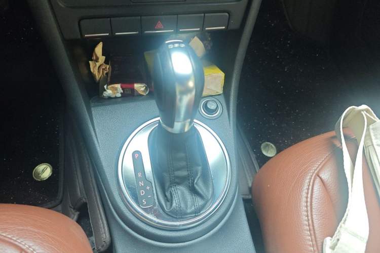 Used Volkswagen Beetle 2014 1.2TSI Fashion Edition Gear Lever