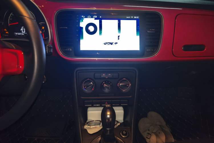 Used Volkswagen Beetle 2014 1.2TSI Fashion Edition Audio And AC Panel