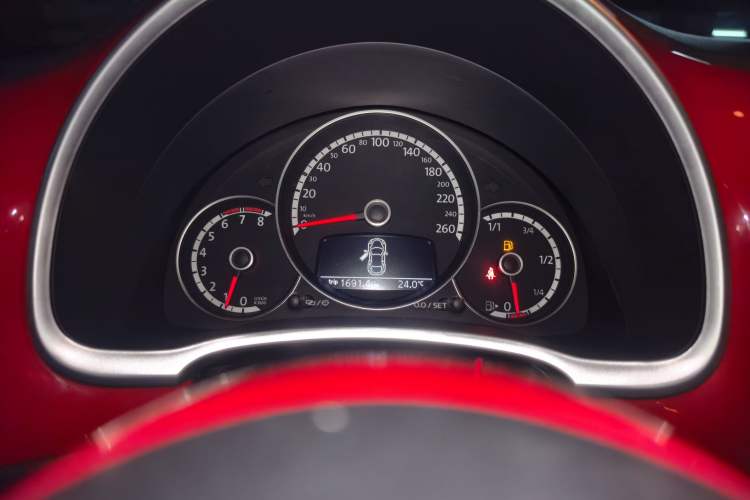Used Volkswagen Beetle 2014 1.2TSI Fashion Edition Instrument Cluster