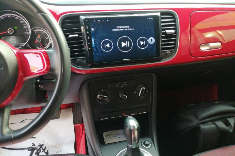 Used Volkswagen Beetle 2014 1.2TSI Fashion Edition Audio And AC Panel