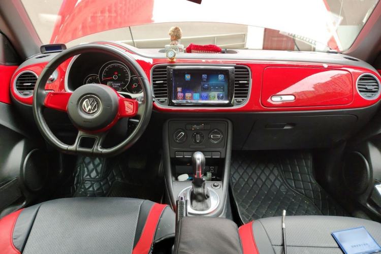 Used Volkswagen Beetle 2014 1.4TSI Fashion Edition Center Console