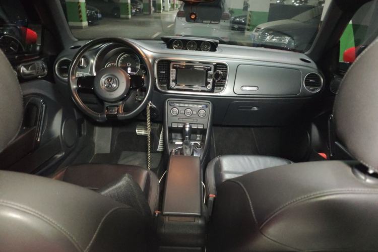 Used Volkswagen Beetle 2014 1.4TSI R-Line Center Console
