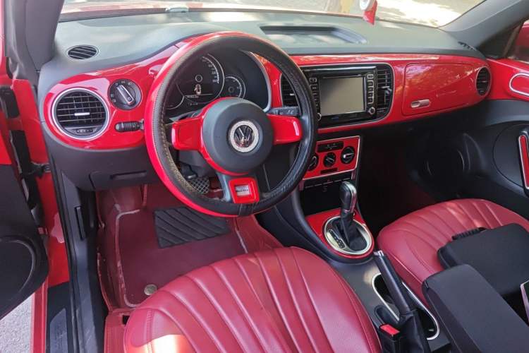 Used Volkswagen Beetle 2014 1.2TSI Fashion Edition Center Console