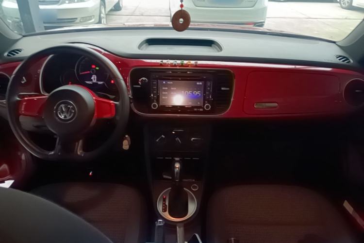 Used Volkswagen Beetle 2014 1.2TSI Fashion Edition Center Console