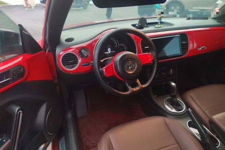 Used Volkswagen Beetle 2014 1.2TSI Fashion Edition Center Console