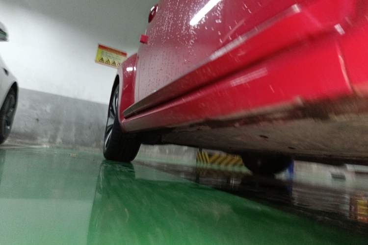 Used Volkswagen Beetle 2014 1.4TSI R-Line Chassis Front Right