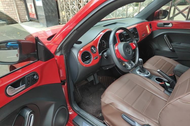 Used Volkswagen Beetle 2014 1.2TSI Fashion Edition Driver Seat