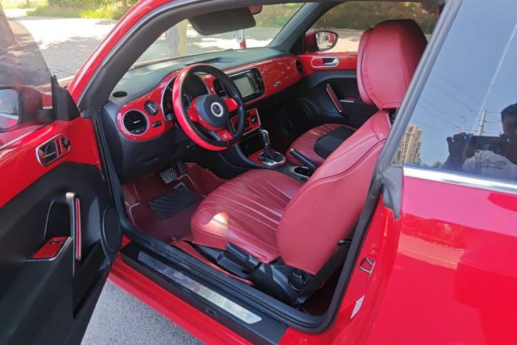 Used Volkswagen Beetle 2014 1.2TSI Fashion Edition Driver Seat