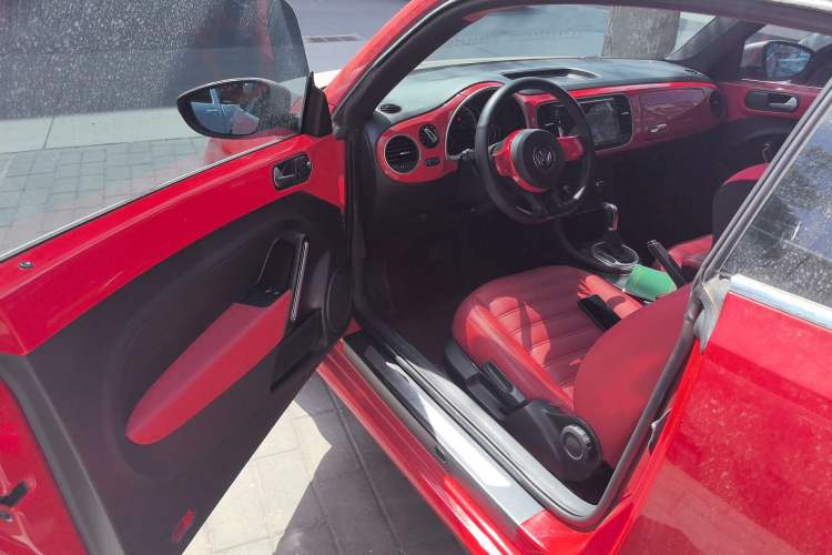 Used Volkswagen Beetle 2014 1.4TSI Fashion Edition Driver Seat