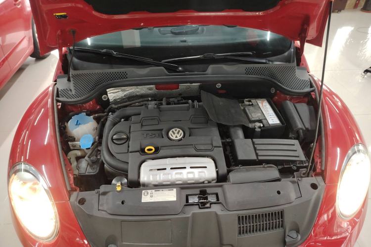 Used Volkswagen Beetle 2014 1.4TSI Fashion Edition Engine Bay