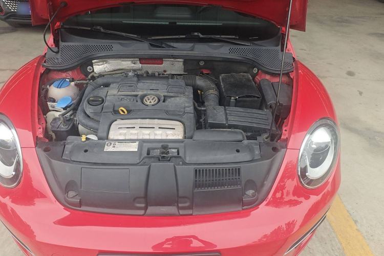 Used Volkswagen Beetle 2014 1.4TSI R-Line Engine Bay