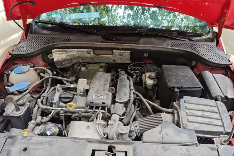 Used Volkswagen Beetle 2014 1.2TSI Fashion Edition Engine Bay