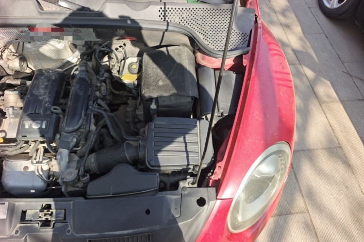 Used Volkswagen Beetle 2014 1.2TSI Fashion Edition Engine Bay Left