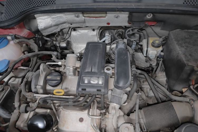 Used Volkswagen Beetle 2014 1.2TSI Fashion Edition Engine Bay