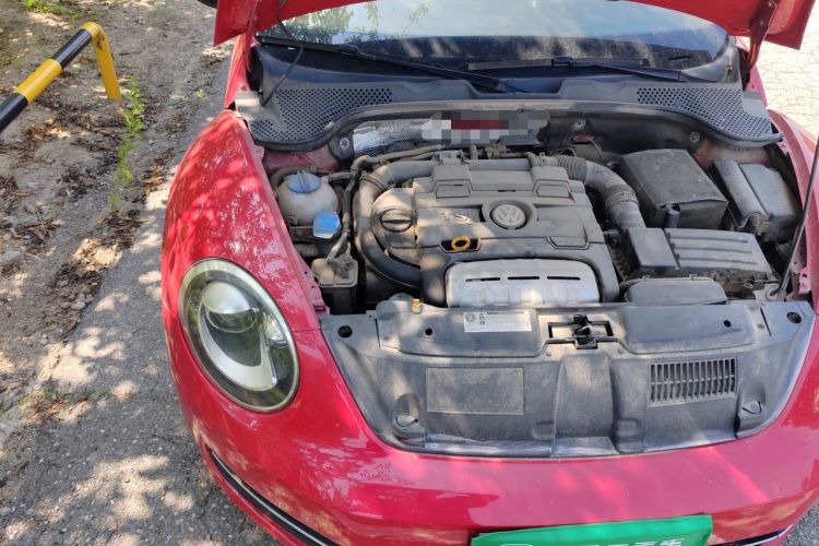 Used Volkswagen Beetle 2014 1.4TSI Fashion Edition Engine Bay Right