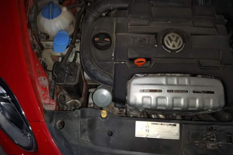 Used Volkswagen Beetle 2014 1.4TSI R-Line Engine Bay Right