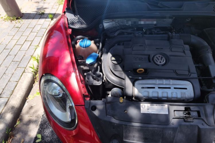 Used Volkswagen Beetle 2014 1.4TSI Fashion Edition Engine Bay Right