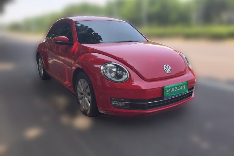 Used Volkswagen Beetle 2014 1.2TSI Fashion Edition Front Right 45 Deg
