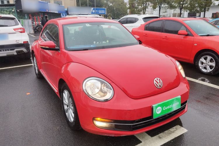 Used Volkswagen Beetle 2014 1.2TSI Fashion Edition Front Right 45 Deg