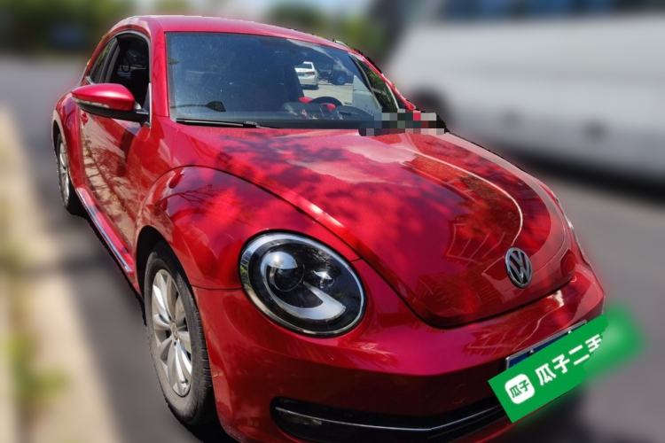 Used Volkswagen Beetle 2014 1.4TSI Fashion Edition Front Right 45 Deg