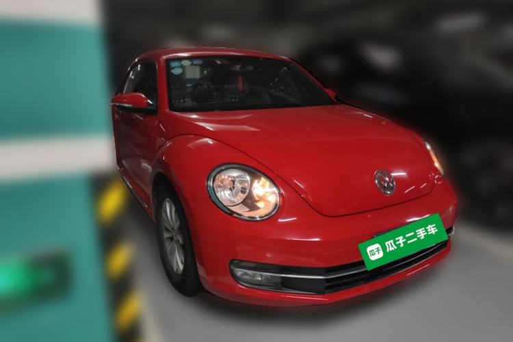 Used Volkswagen Beetle 2014 1.2TSI Fashion Edition Front Right 45 Deg