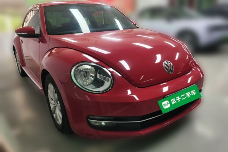 Used Volkswagen Beetle 2014 1.2TSI Fashion Edition Front Right 45 Deg