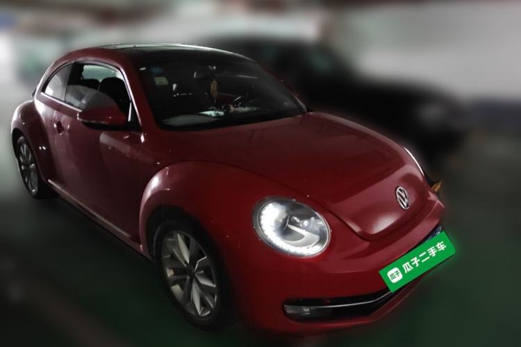 Used Volkswagen Beetle 2014 1.2TSI Comfort Model Front Right 45 Deg