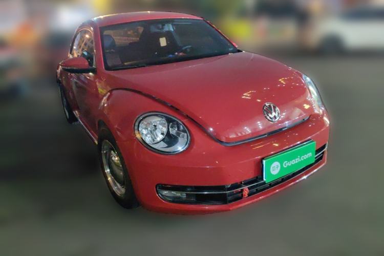 Used Volkswagen Beetle 2014 1.4TSI Fashion Edition Front Right 45 Deg