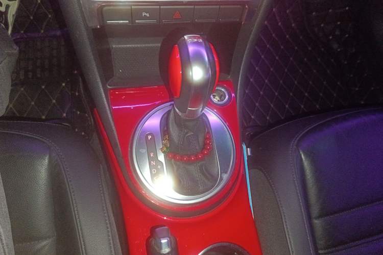 Used Volkswagen Beetle 2014 1.4TSI R-Line Gear Lever