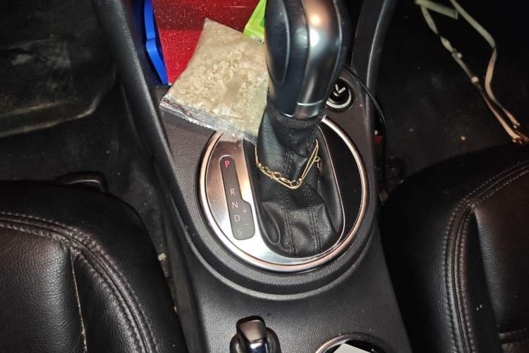 Used Volkswagen Beetle 2014 1.2TSI Comfort Model Gear Lever