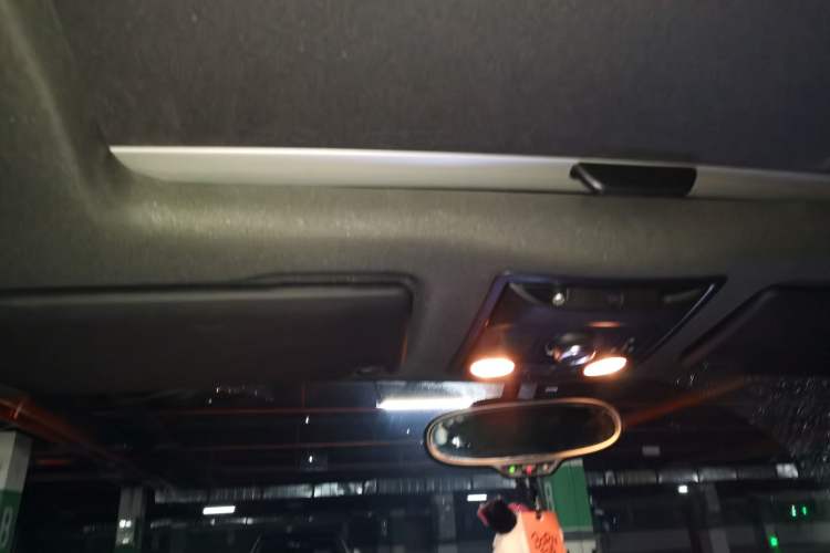 Used Volkswagen Beetle 2014 1.4TSI R-Line Headliner