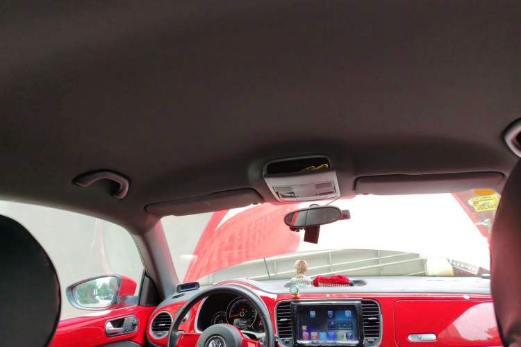 Used Volkswagen Beetle 2014 1.4TSI Fashion Edition Headliner