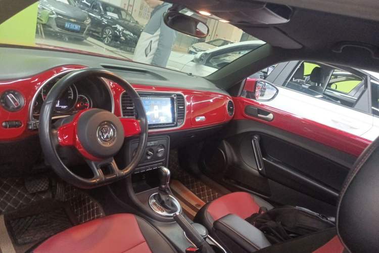 Used Volkswagen Beetle 2014 1.4TSI Fashion Edition Headliner