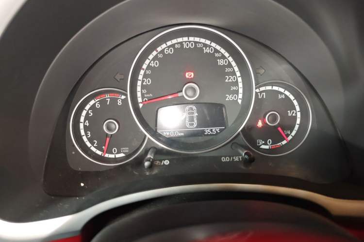 Used Volkswagen Beetle 2014 1.2TSI Fashion Edition Instrument Cluster
