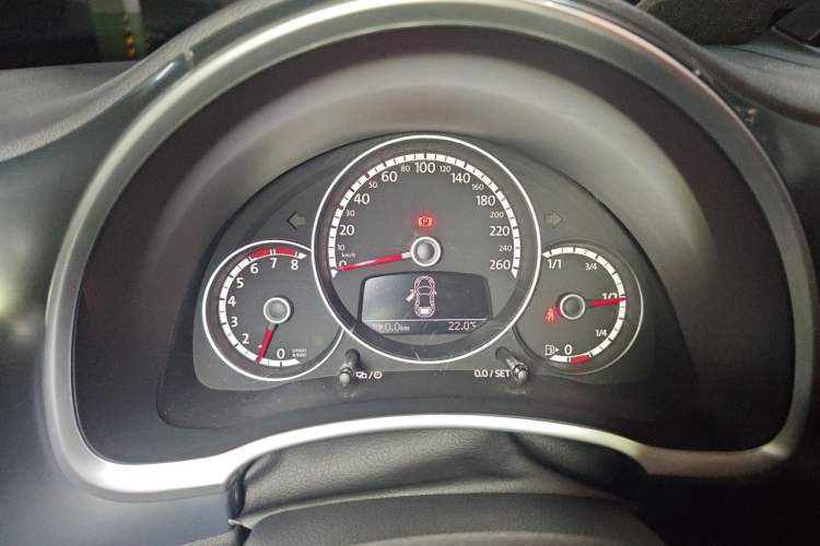 Used Volkswagen Beetle 2014 1.4TSI R-Line Instrument Cluster