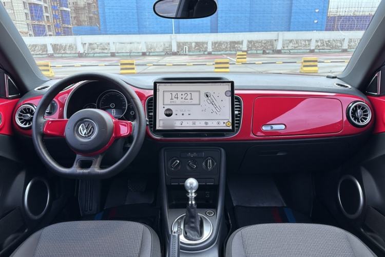 Used Volkswagen Beetle 2014 1.2TSI Fashion Edition Interior 1