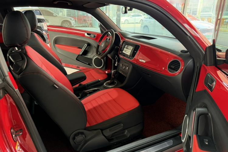 Used Volkswagen Beetle 2014 1.2TSI Comfort Model Interior 8