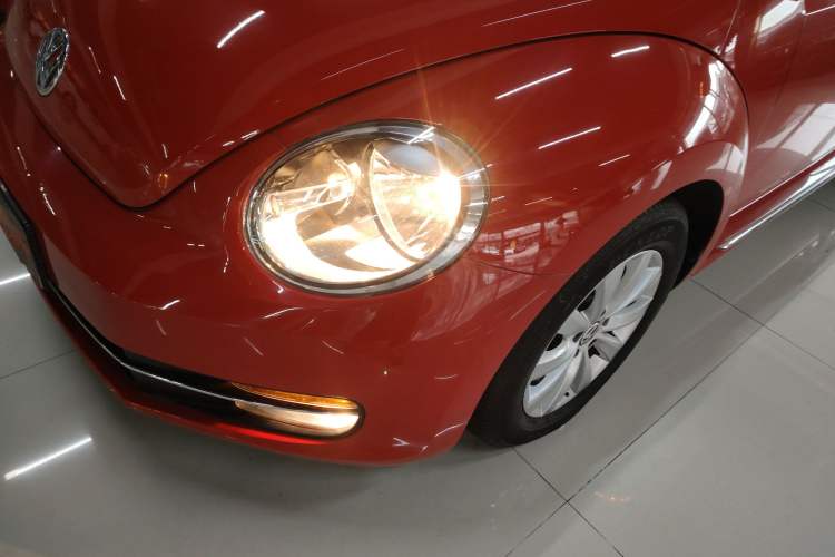 Used Volkswagen Beetle 2014 1.4TSI Fashion Edition Left Front Headlight