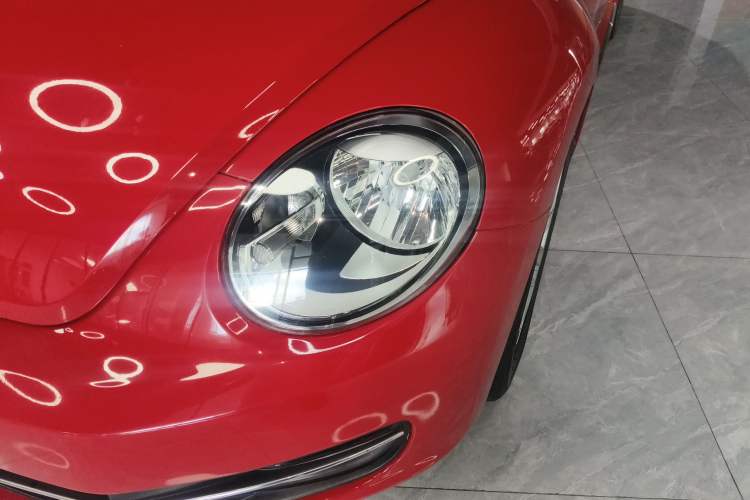 Used Volkswagen Beetle 2014 1.4TSI Fashion Edition Left Front Headlight