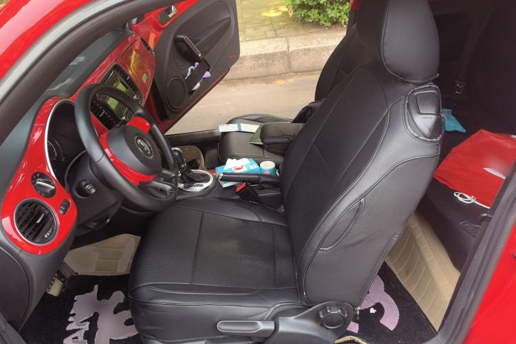 Used Volkswagen Beetle 2014 1.2TSI Fashion Edition Left Front Seat