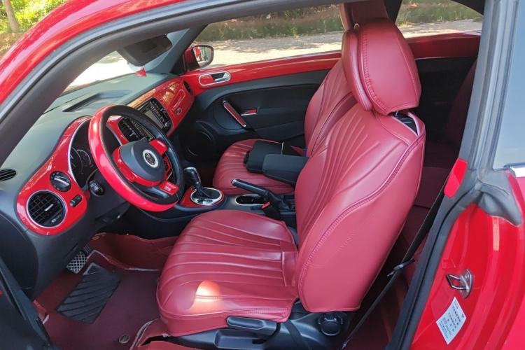 Used Volkswagen Beetle 2014 1.2TSI Fashion Edition Left Front Seat