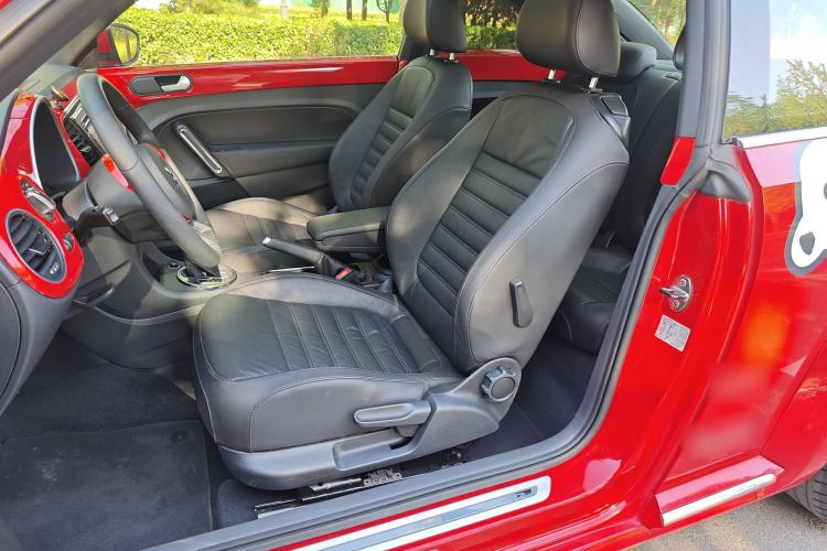 Used Volkswagen Beetle 2014 1.4TSI R-Line Left Front Seat
