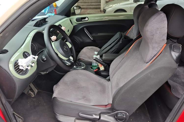 Used Volkswagen Beetle 2014 1.2TSI Fashion Edition Left Front Seat