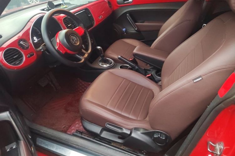 Used Volkswagen Beetle 2014 1.2TSI Fashion Edition Left Front Seat