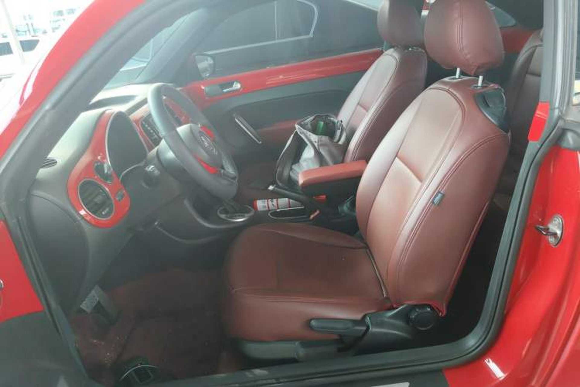 Used Volkswagen Beetle 2014 1.2TSI Fashion Edition Left Front Seat