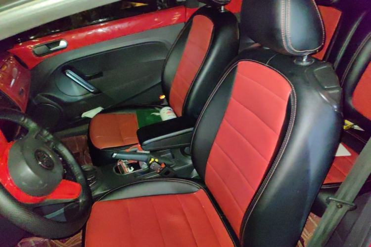 Used Volkswagen Beetle 2014 1.4TSI Fashion Edition Left Front Seat